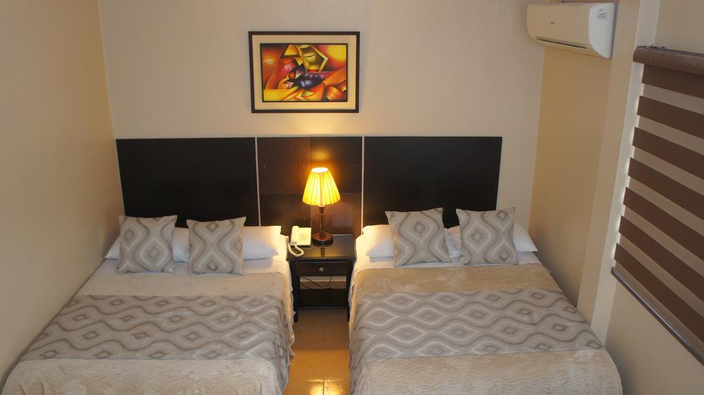 Urdesa Suites Hotel Гуаякиль Экстерьер фото